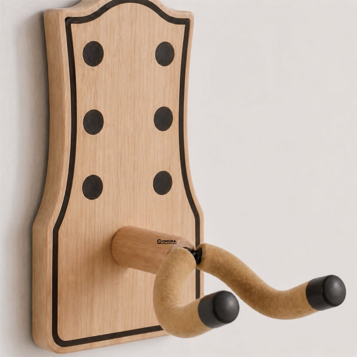 Close view of OMORA Solo Wall Hanger.